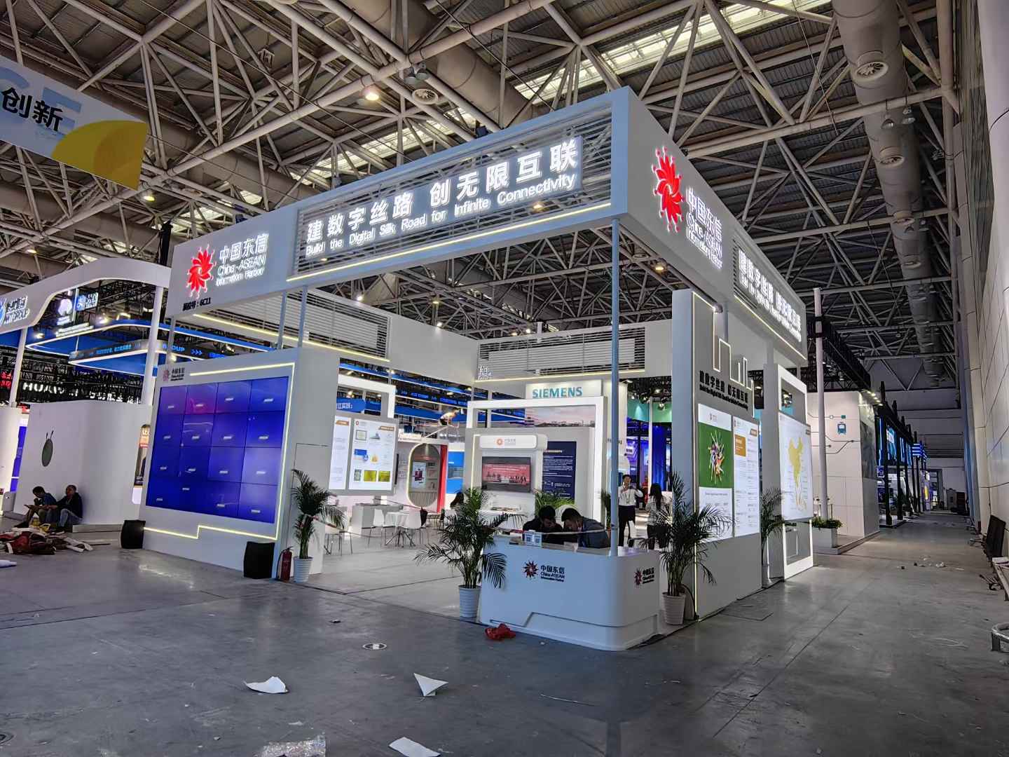 福州數(shù)字中國(guó)會(huì)展中心、廣州展會(huì)設(shè)計(jì)搭建
